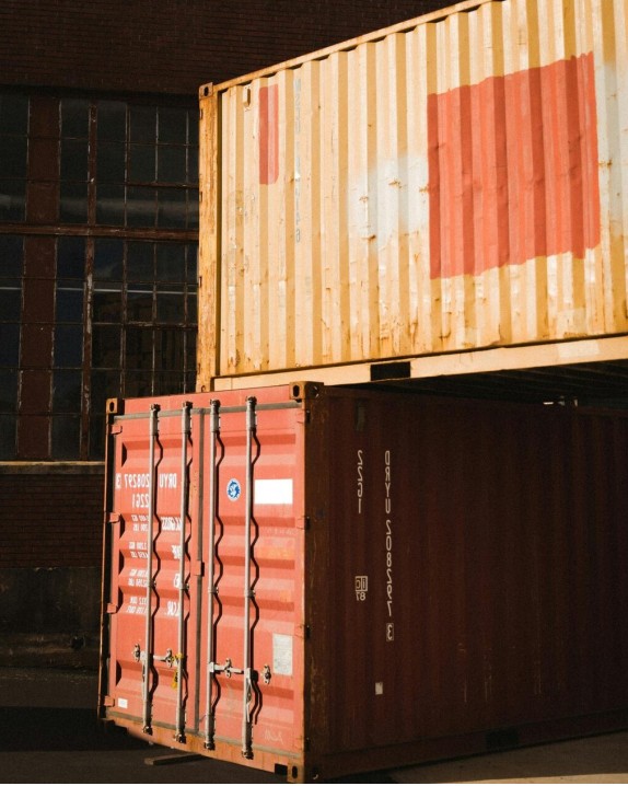 Pallet handling